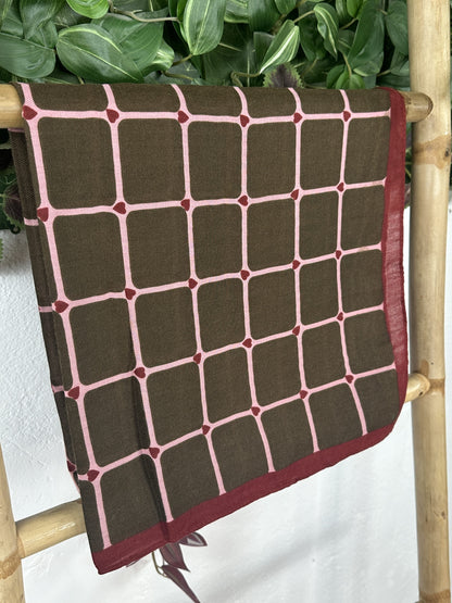 PAÑUELO CUADRADO ESTAMPADO