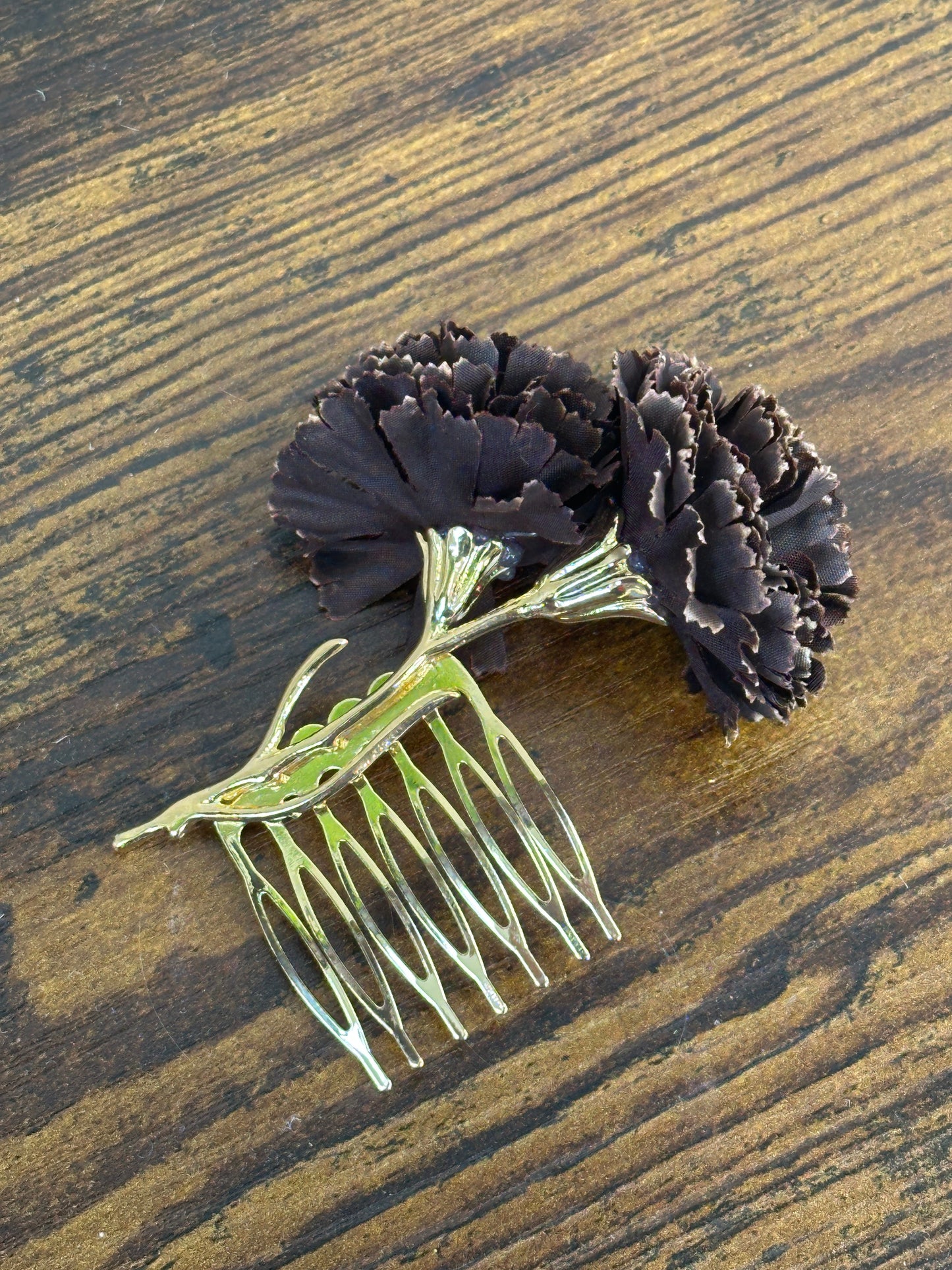 PEINECILLO CLAVEL