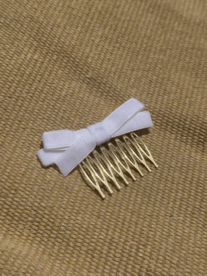 PEINECILLO LAZO TERCIOPELO