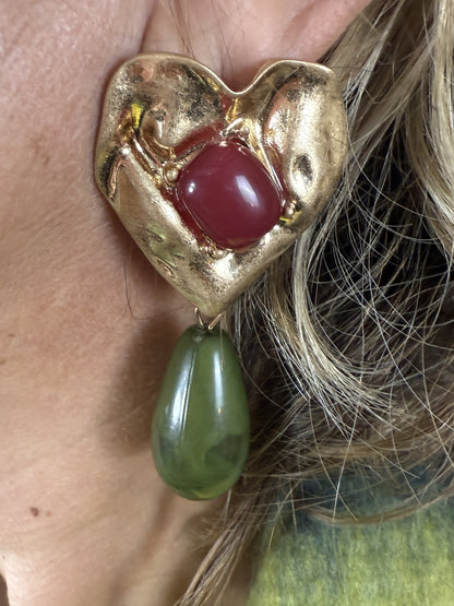 PENDIENTE CORAZÓN CORAL