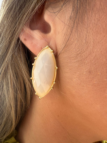 PENDIENTE PIEDRA OVALADO