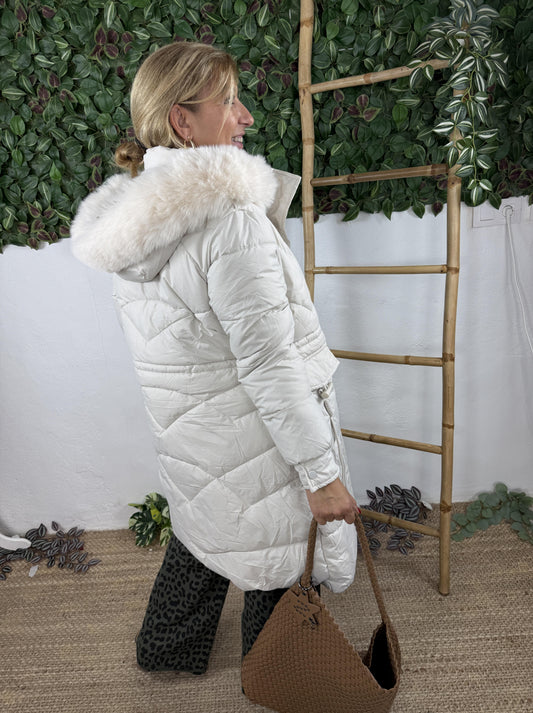 ABRIGO ACOLCHADO LARGO