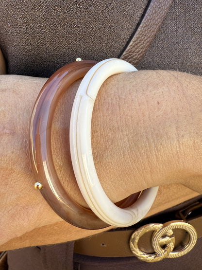 PULSERAS RESINA DETALLE DORADO