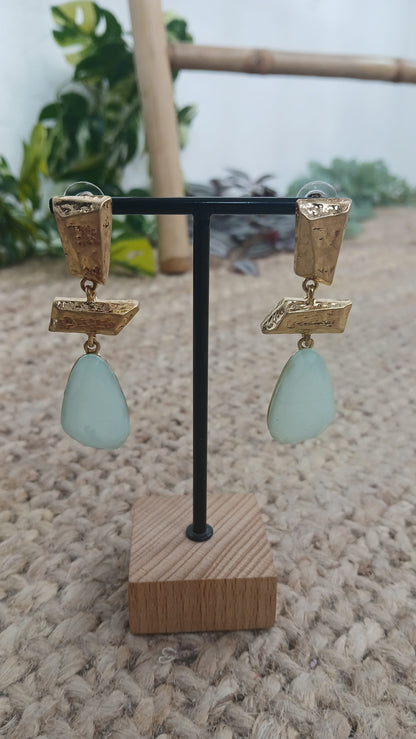 PENDIENTE LÁGRIMA IRREGULAR