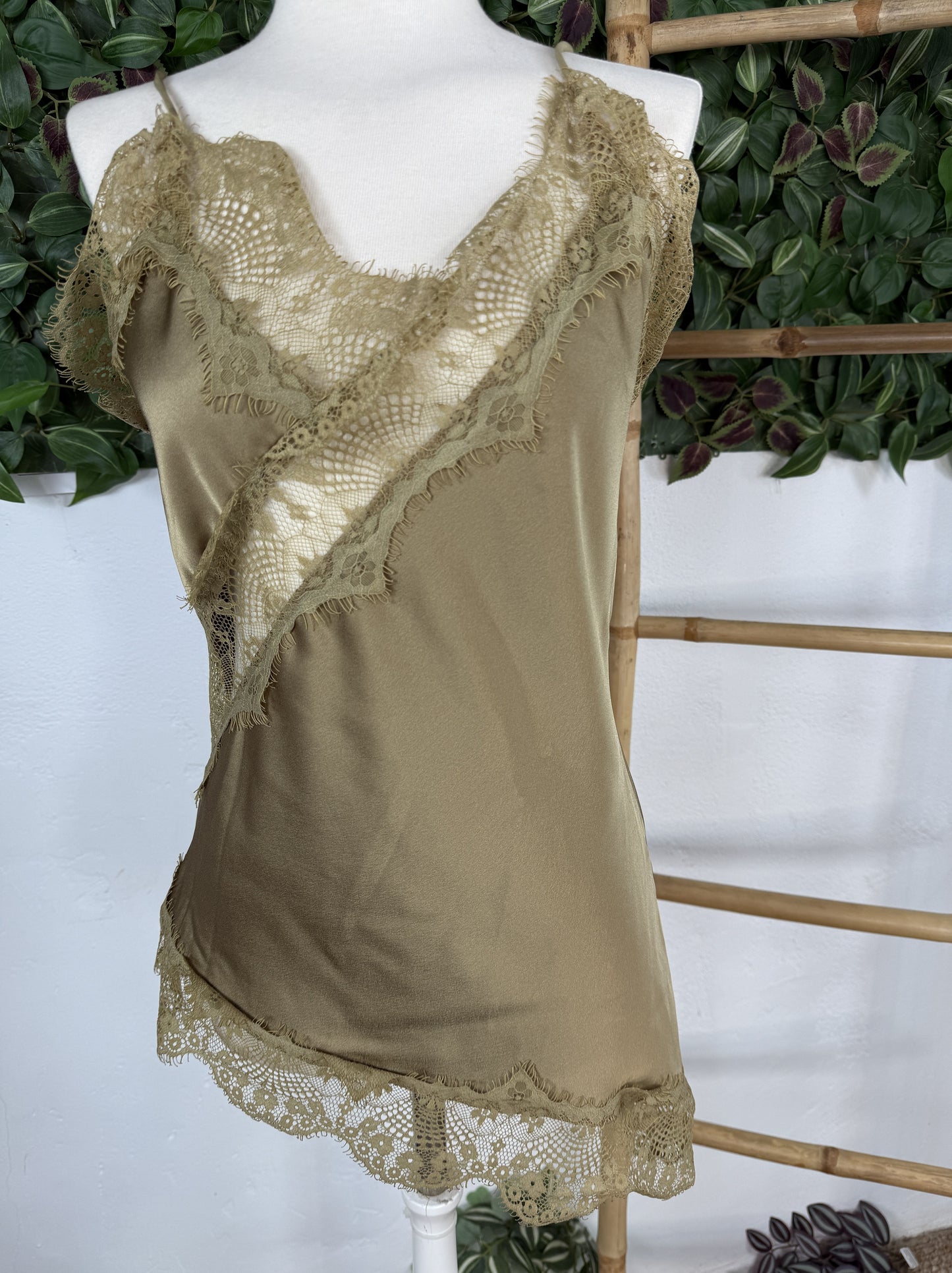 TOP LENCERO ASIMETRICO