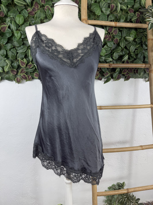 TOP LENCERO SATINADO