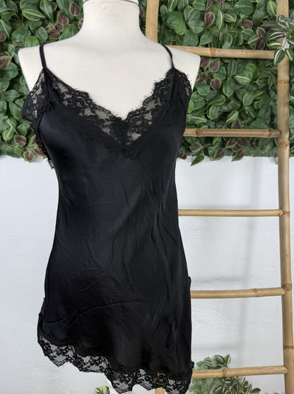 TOP LENCERO SATINADO