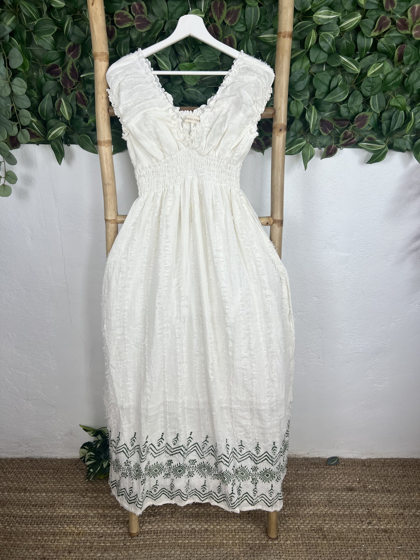 VESTIDO BAJO ÉTNICO