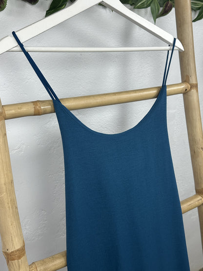 VESTIDO BÁSICO TIRANTES
