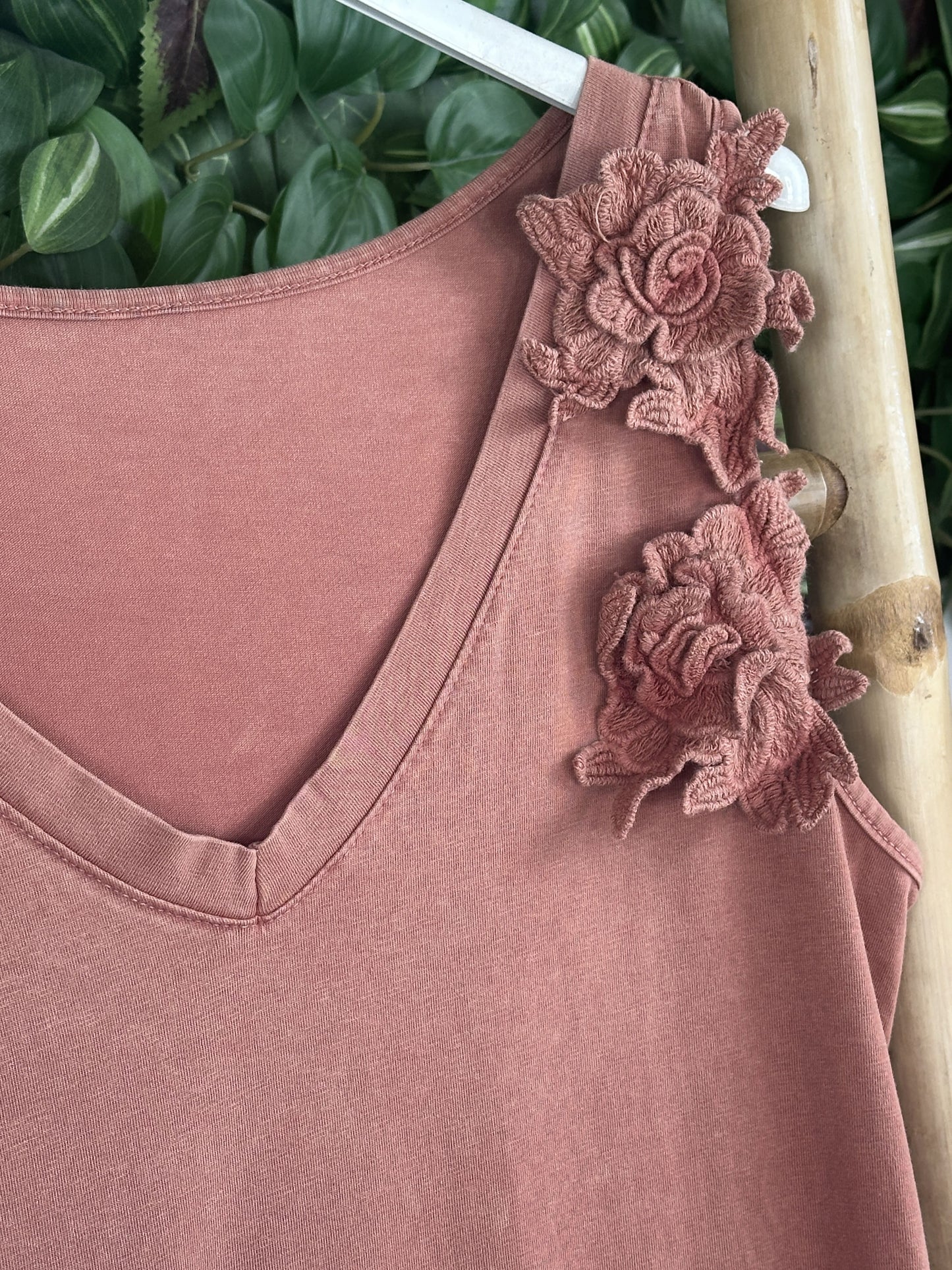 VESTIDO CAMISETA FLOR
