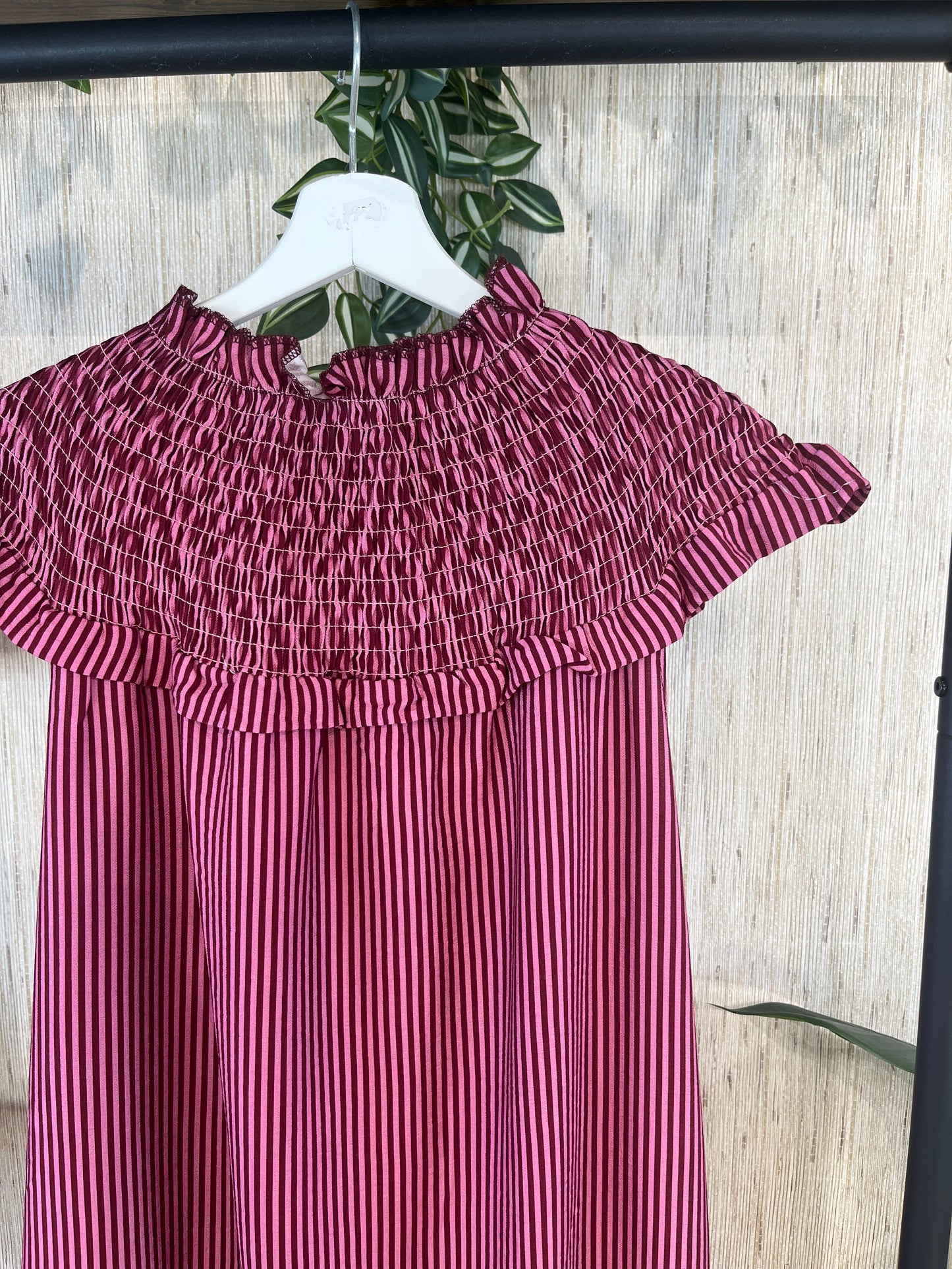 VESTIDO CUELLO BABERO