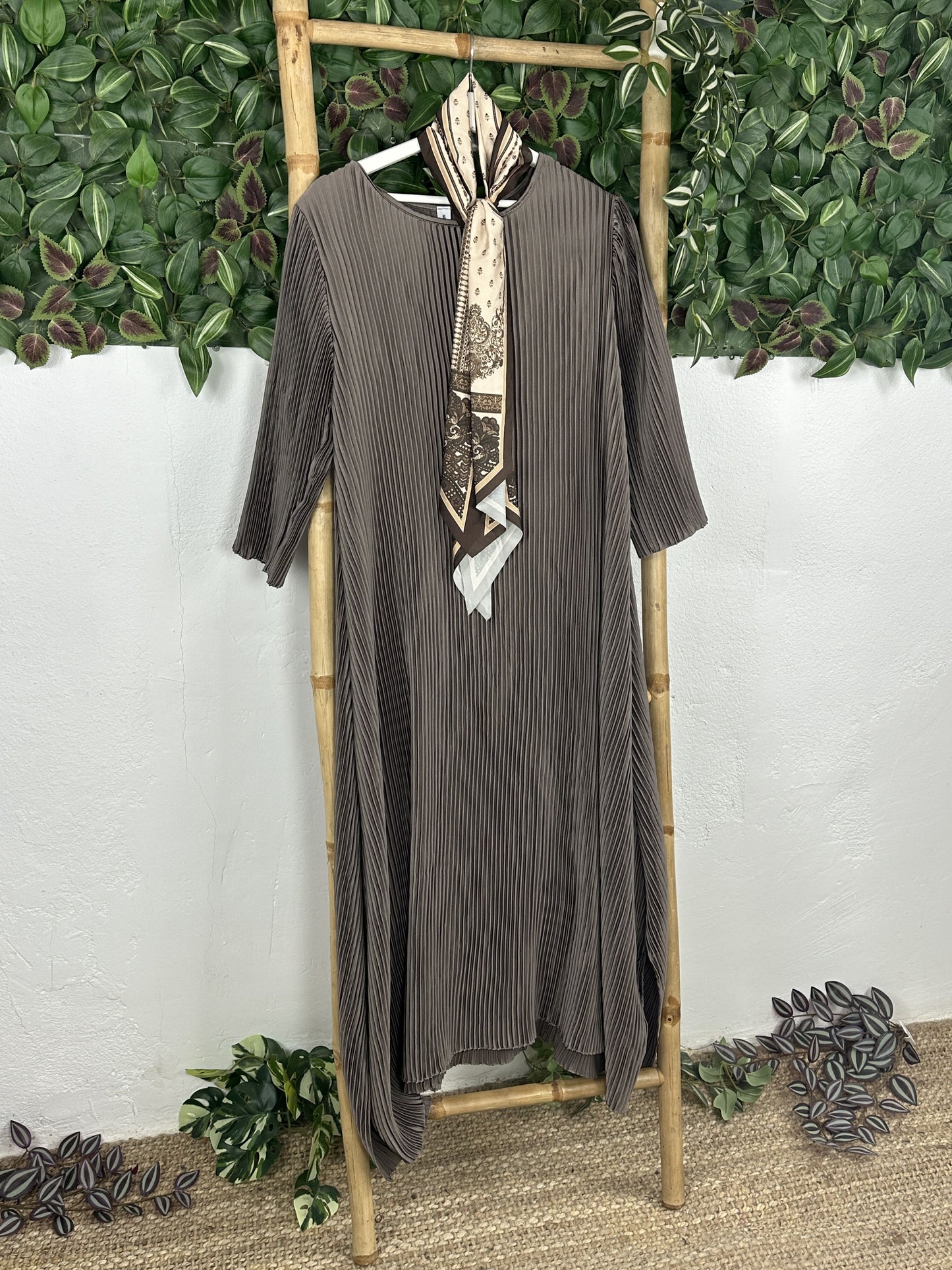 PREVENTA - VESTIDO CURVY PLISADO