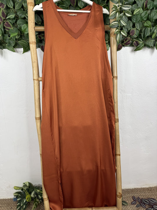VESTIDO JULIA PICO