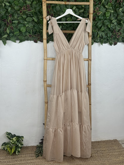 VESTIDO LARGO ROMÁNTICO