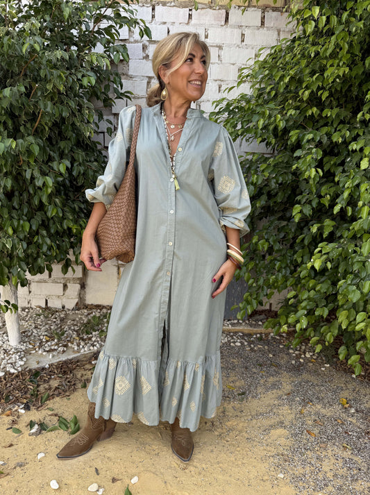 VESTIDO MANGA BORDADA