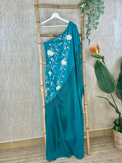 VESTIDO MANTÓN