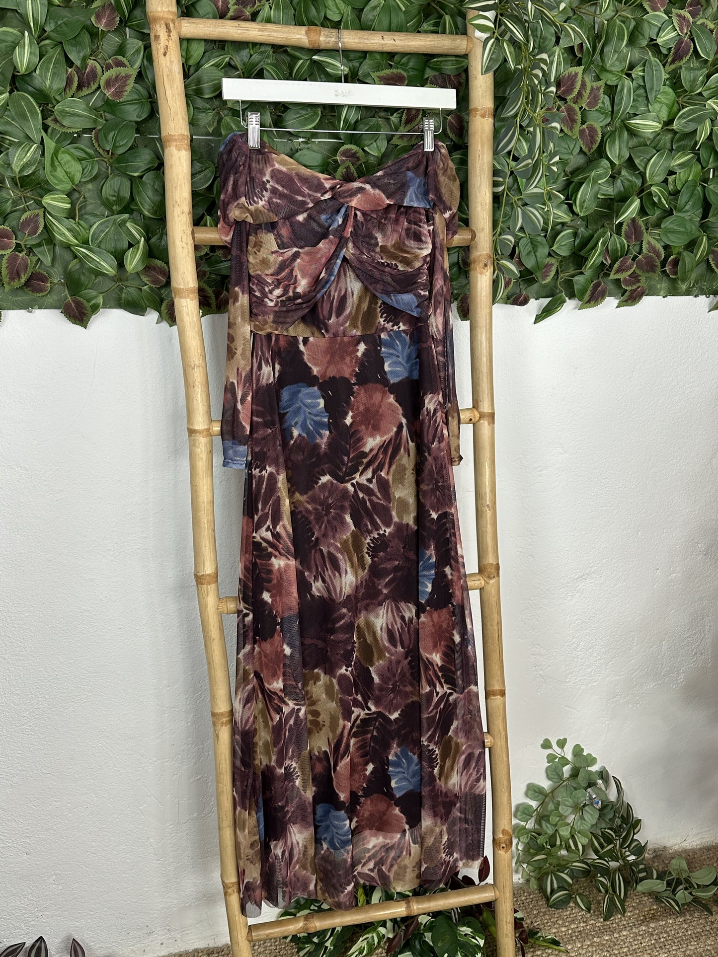 VESTIDO TUL MANGA LARGA