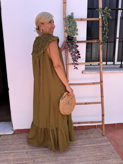VESTIDO CUELLO BABERO