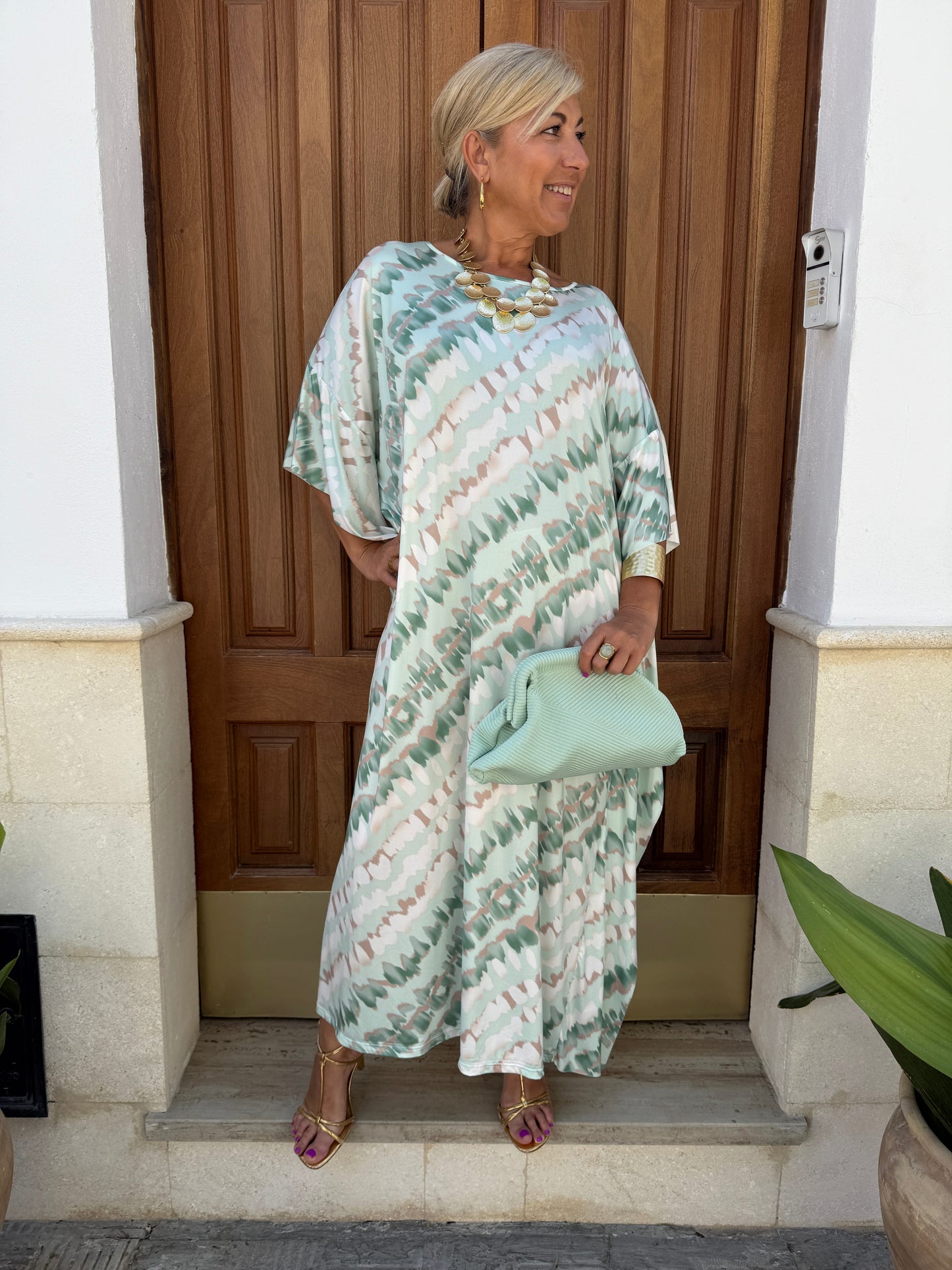 VESTIDO CURVY APRI ESTAMPADO