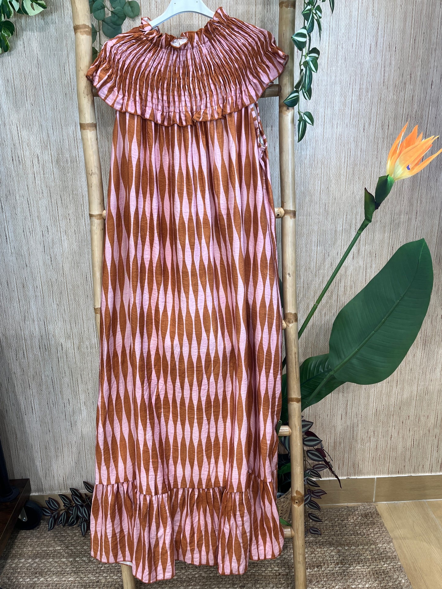 VESTIDO ROSA