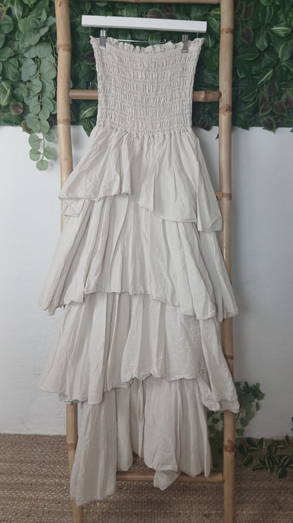 VESTIDO VOLANTES ASIMÉTRICOS PALABRA DE HONOR