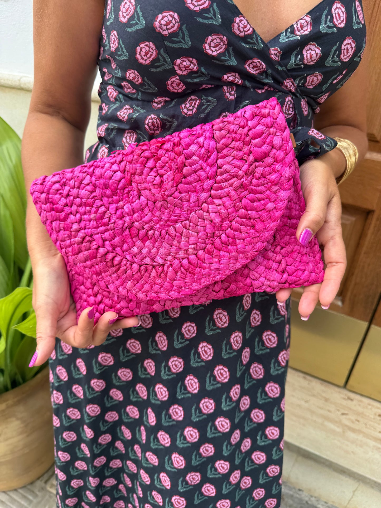 CARTERA DE MANO CALETA