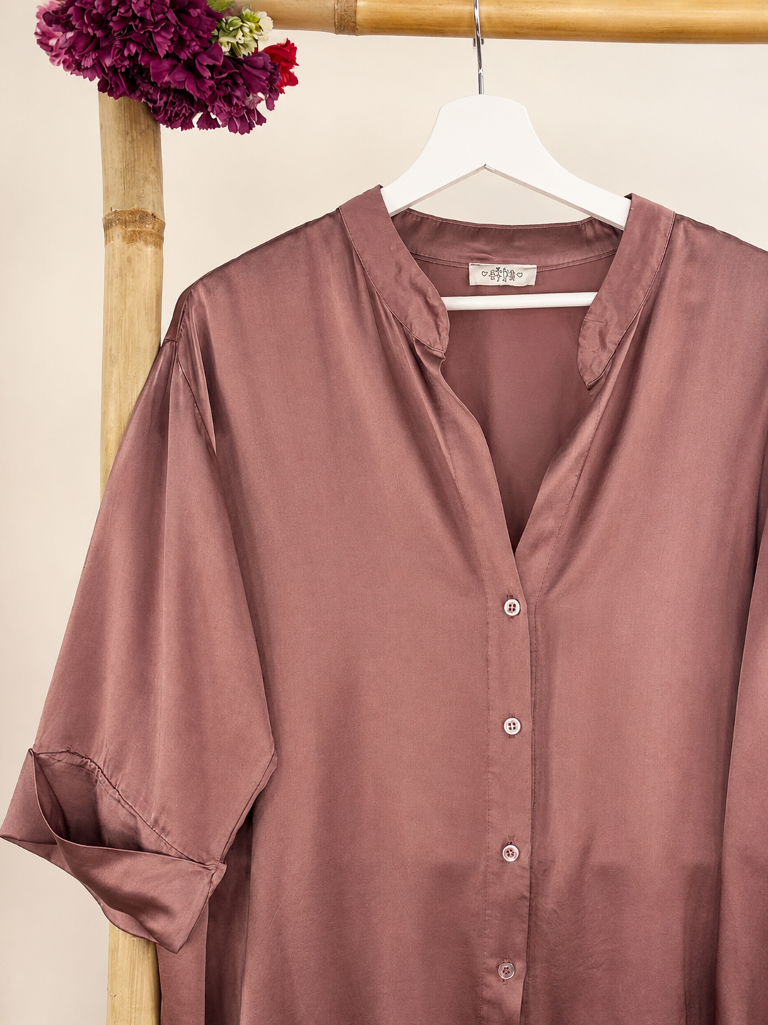 CAMISA SATINADA CUELLO MAO