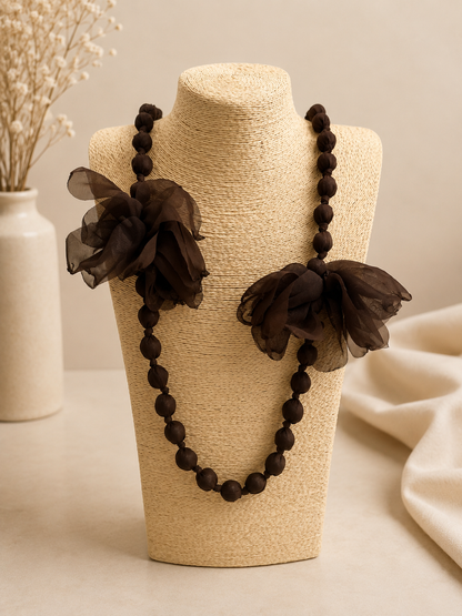 COLLAR LARGO BOLAS FLOR