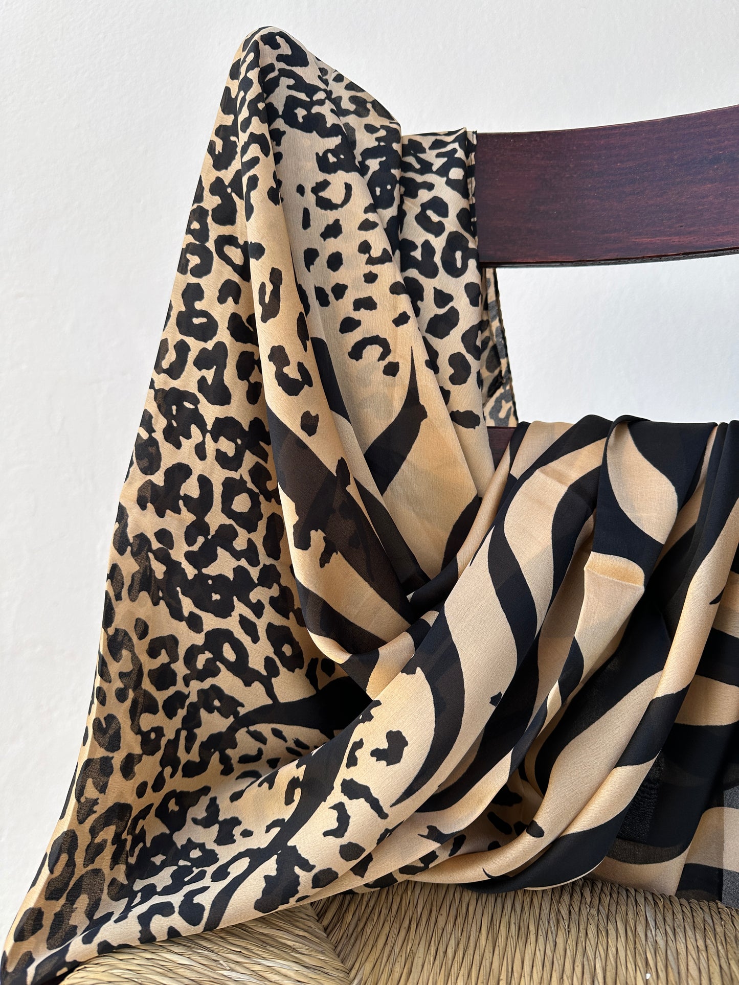 ANIMAL PRINT SCARF