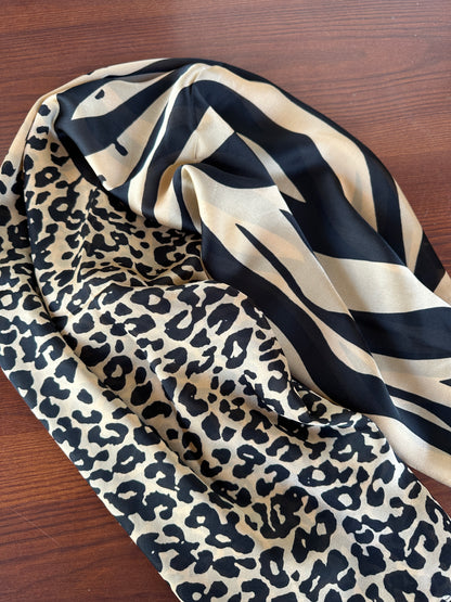 ANIMAL PRINT SCARF