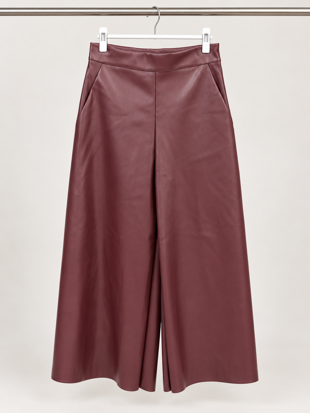 PANTALÓN CULOTTE POLIPIEL