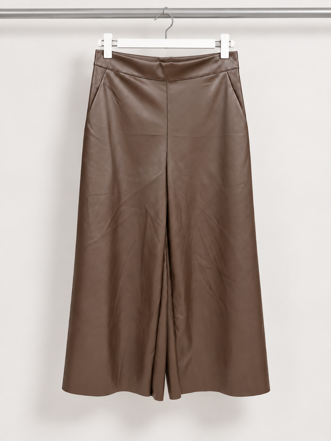 PANTALÓN CULOTTE POLIPIEL