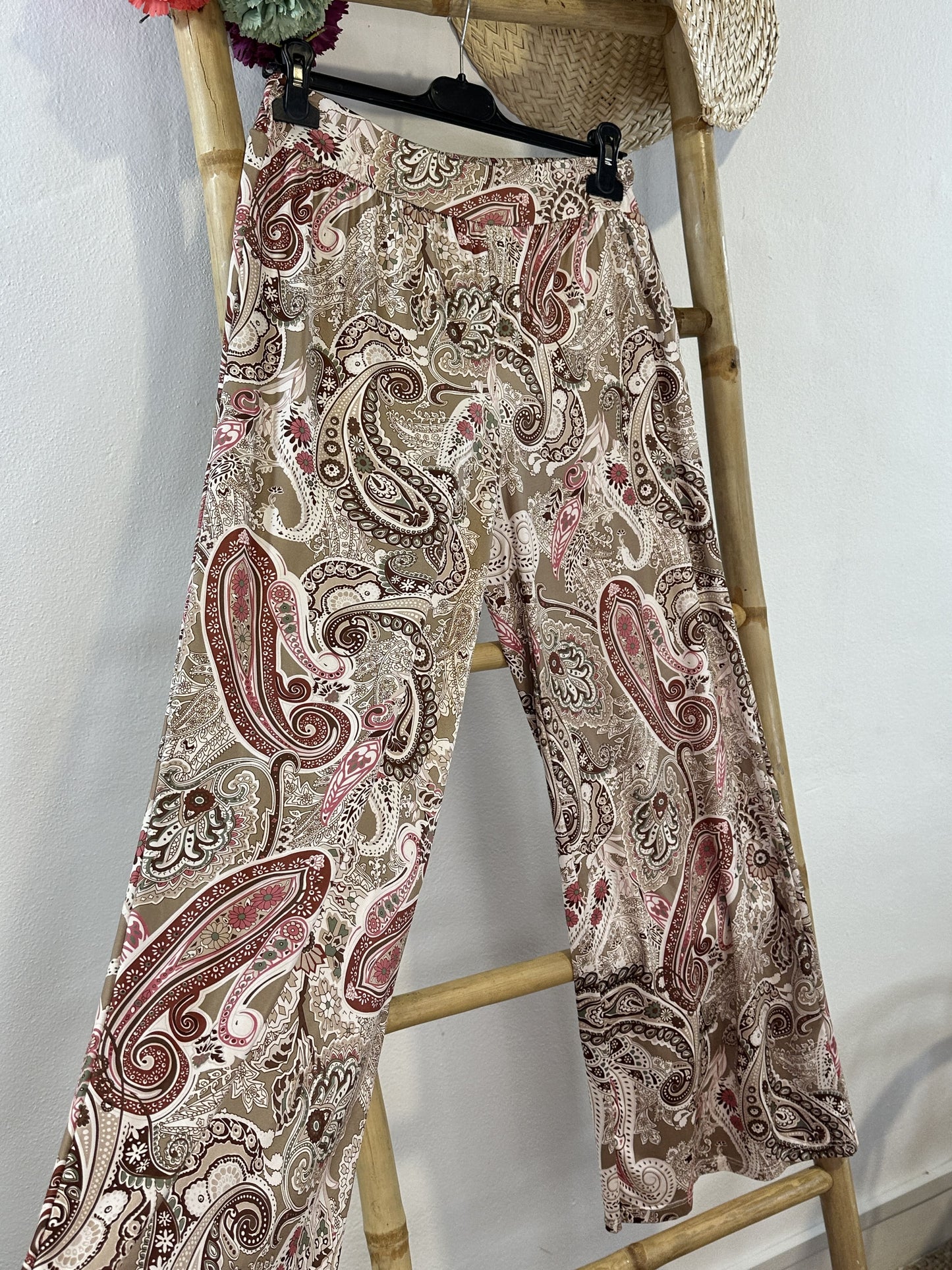 PRINTED COLD LYCRA PANTS