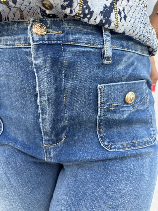 BELL-FLATED DENIM PANTS WITH BUTTONS