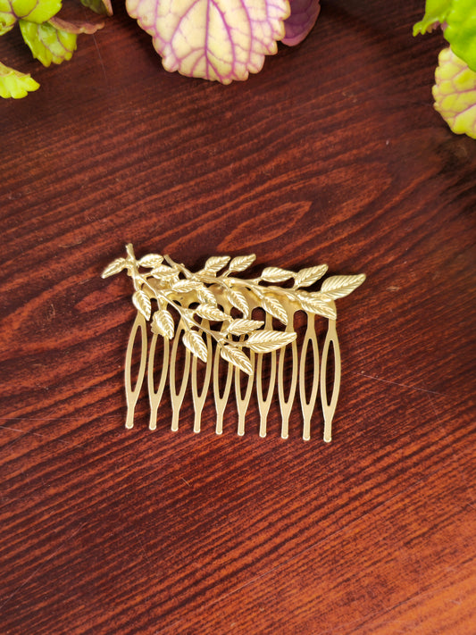 LEAF COMB