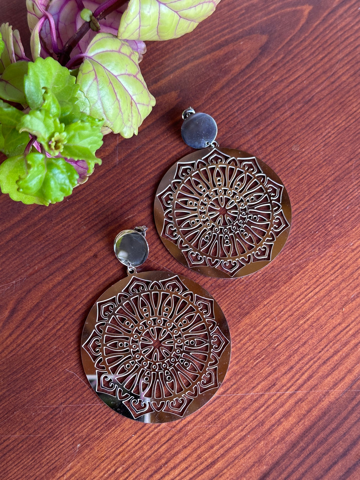 MANDALA EARRING