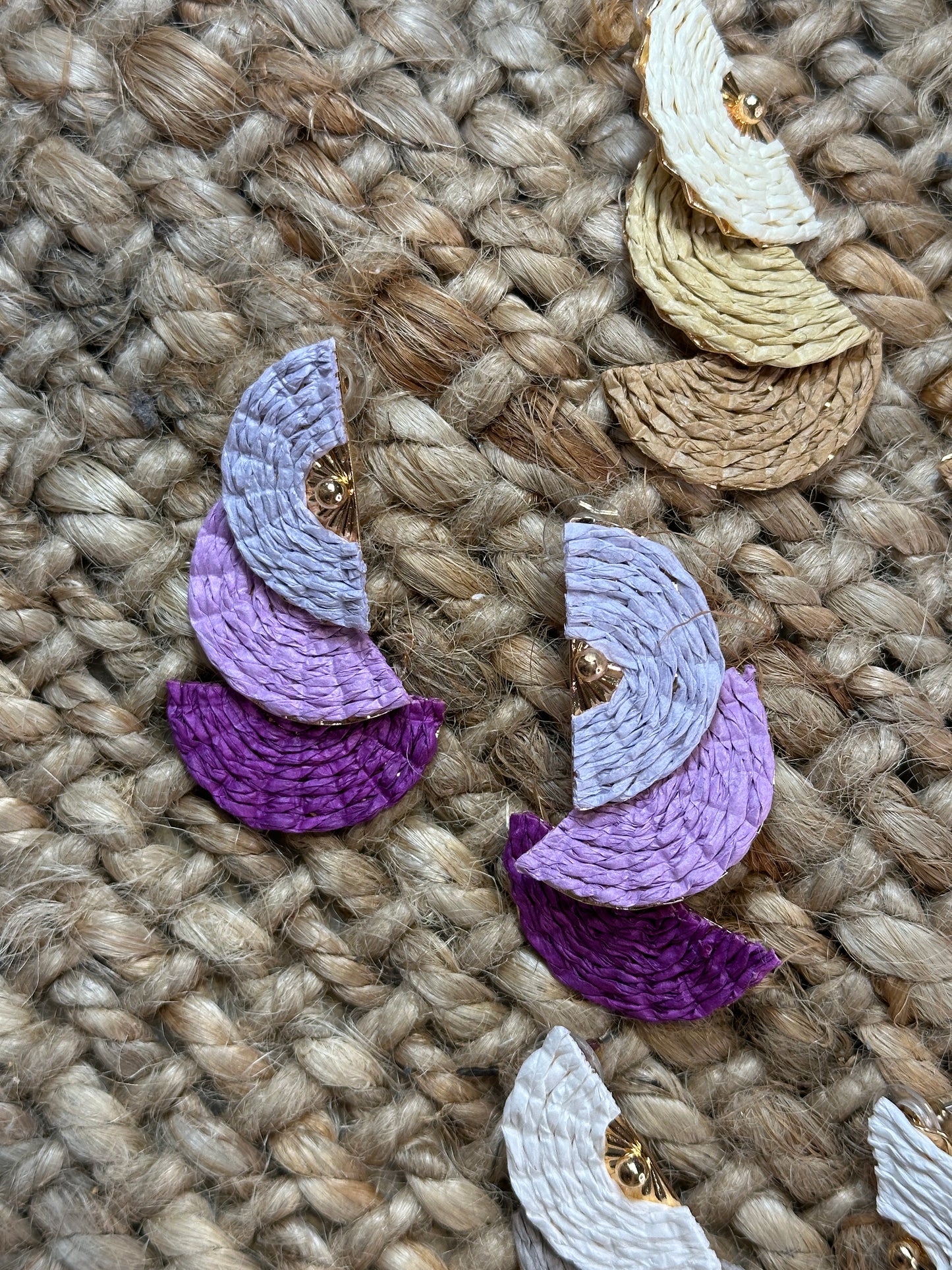 RAFFIA FAN EARRING