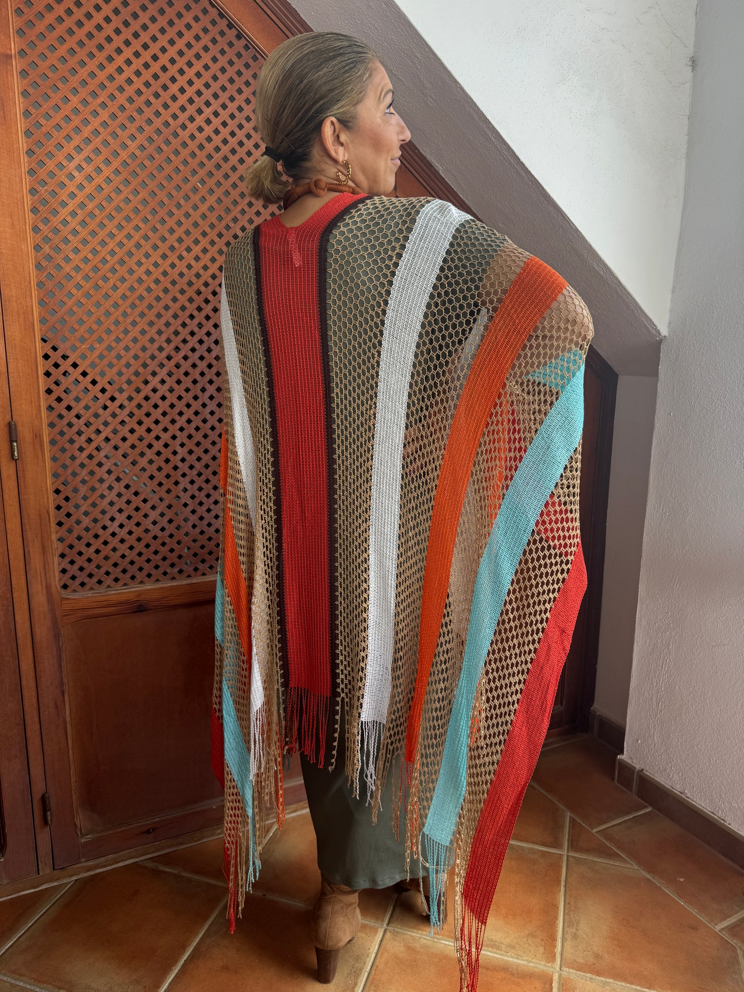 PONCHO DE RAYAS