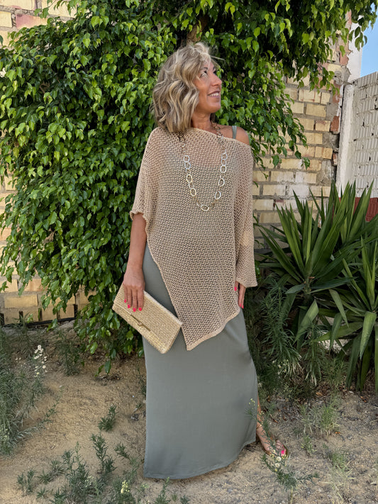 GOLDEN PONCHO