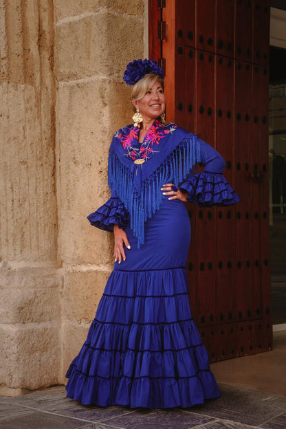 TRAJE CANASTERO LISO