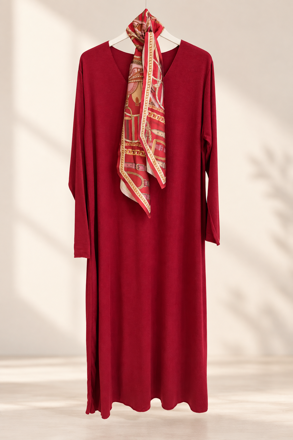 VESTIDO BÁSICO DE MALHA CURVADAS