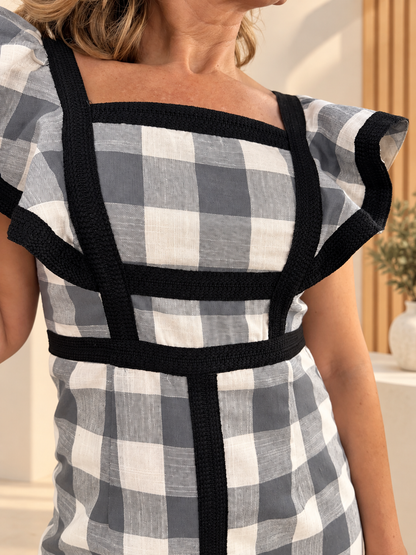 VESTIDO CUADROS VOLANTES