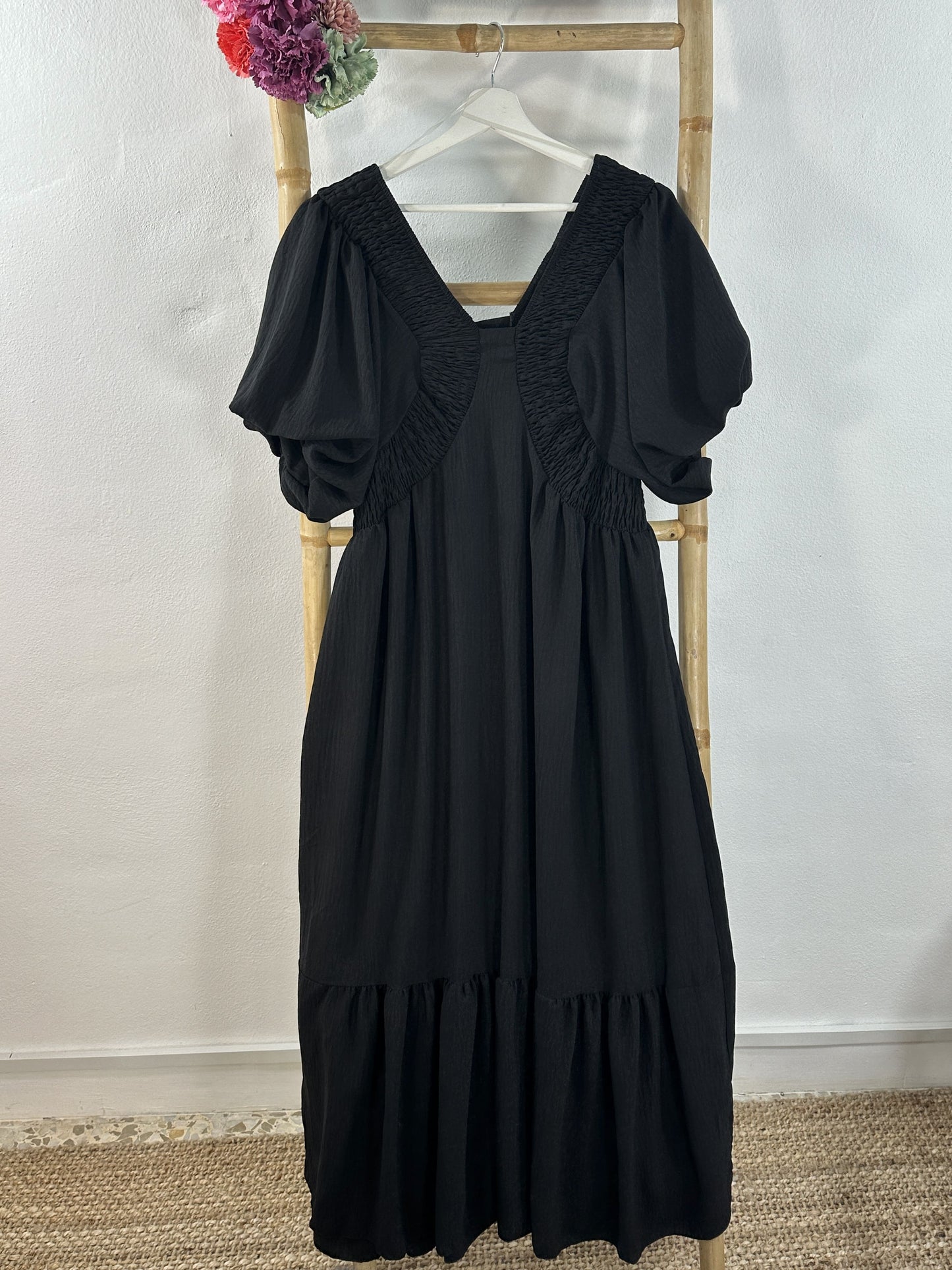 PUFF SLEEVE DRESS